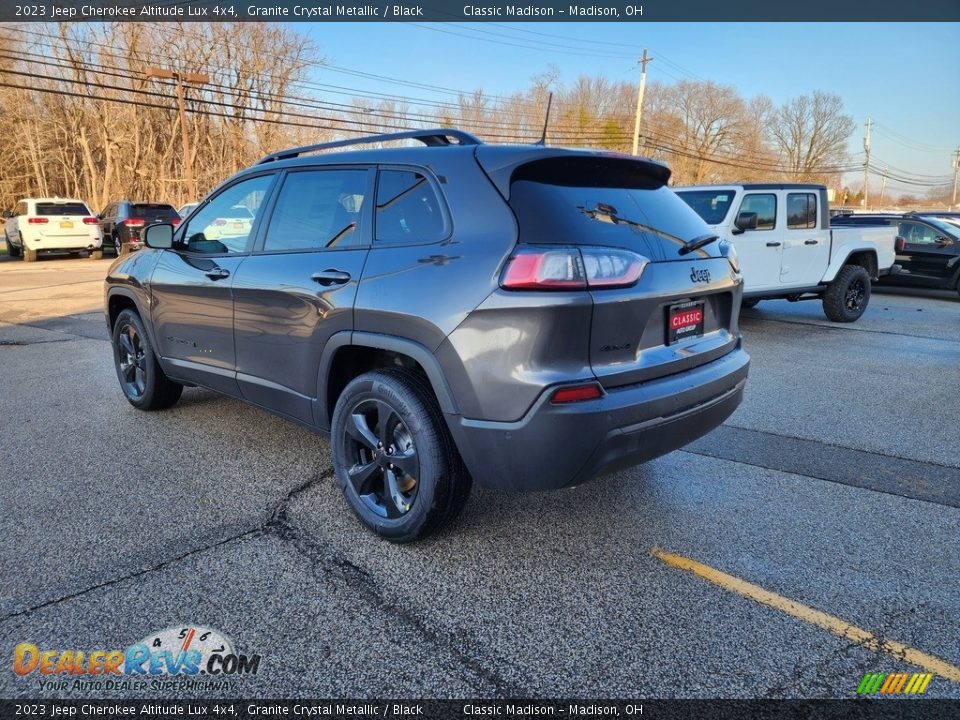 2023 Jeep Cherokee Altitude Lux 4x4 Granite Crystal Metallic / Black Photo #9