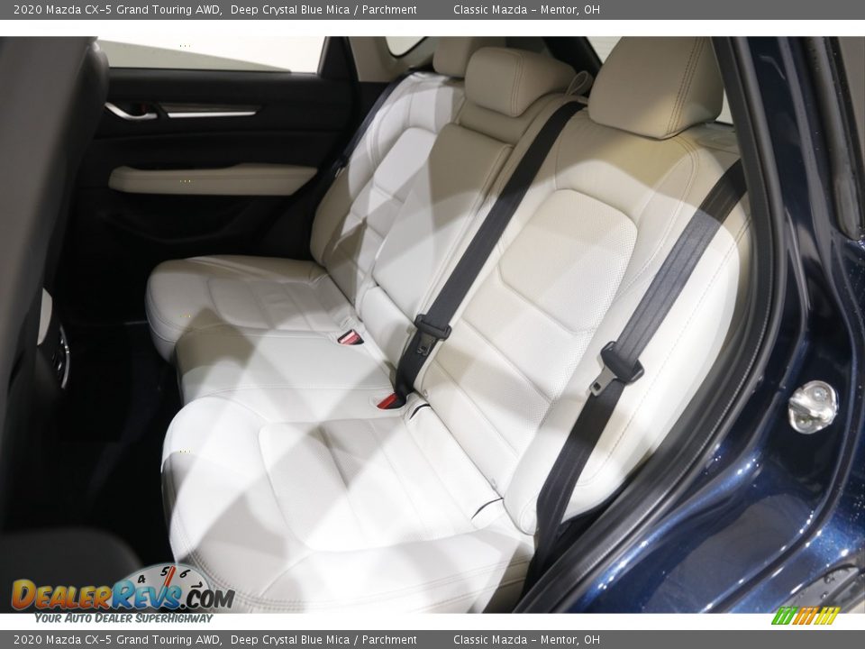 2020 Mazda CX-5 Grand Touring AWD Deep Crystal Blue Mica / Parchment Photo #17