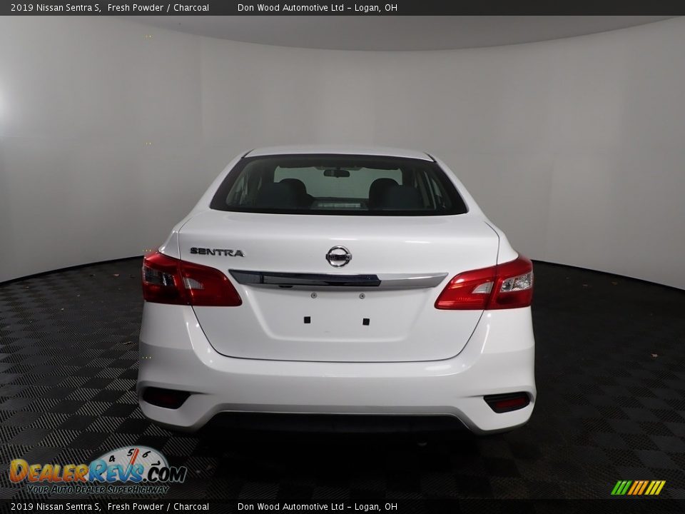 2019 Nissan Sentra S Fresh Powder / Charcoal Photo #7