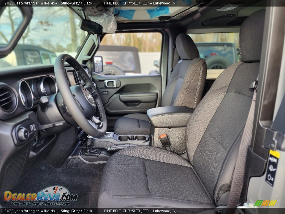 Black Interior - 2023 Jeep Wrangler Willys 4x4 Photo #12