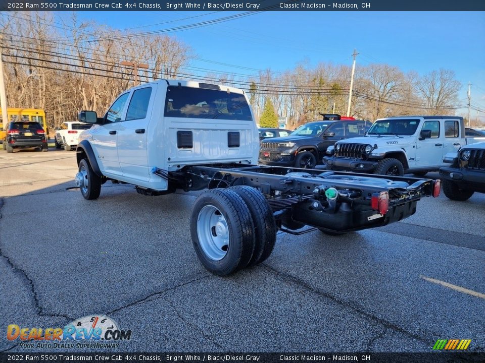 2022 Ram 5500 Tradesman Crew Cab 4x4 Chassis Bright White / Black/Diesel Gray Photo #9