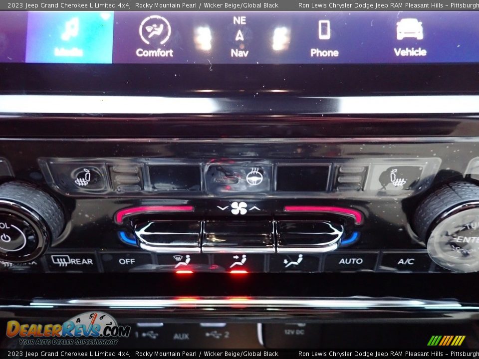 2023 Jeep Grand Cherokee L Limited 4x4 Rocky Mountain Pearl / Wicker Beige/Global Black Photo #17