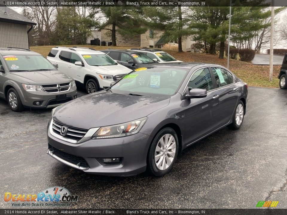 Front 3/4 View of 2014 Honda Accord EX Sedan Photo #2