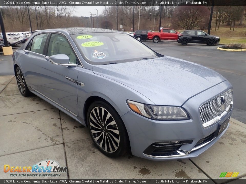 Front 3/4 View of 2020 Lincoln Continental Black Label AWD Photo #8