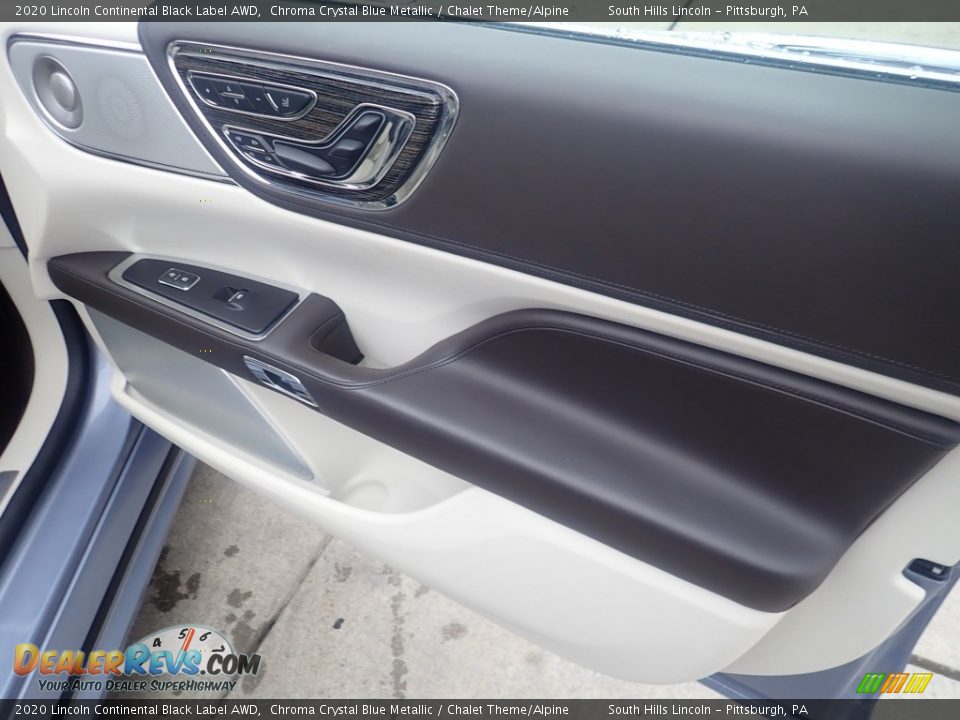 Door Panel of 2020 Lincoln Continental Black Label AWD Photo #13