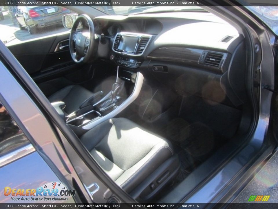 2017 Honda Accord Hybrid EX-L Sedan Lunar Silver Metallic / Black Photo #21