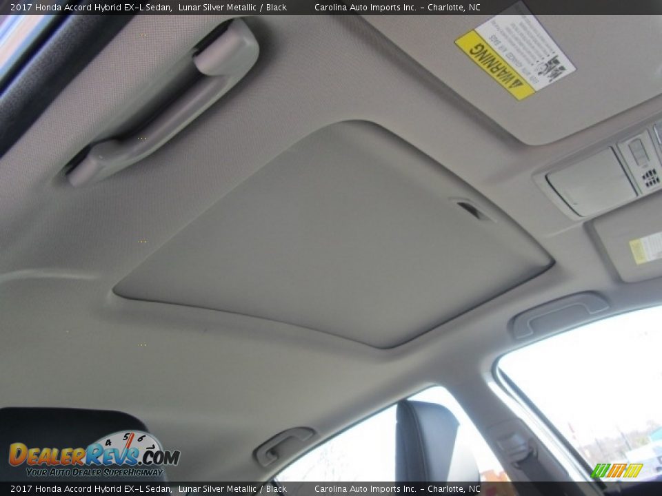 2017 Honda Accord Hybrid EX-L Sedan Lunar Silver Metallic / Black Photo #23