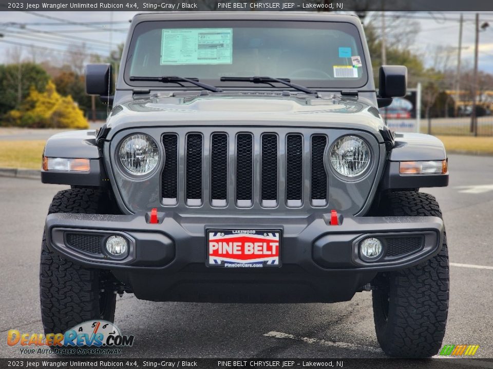 2023 Jeep Wrangler Unlimited Rubicon 4x4 Sting-Gray / Black Photo #2