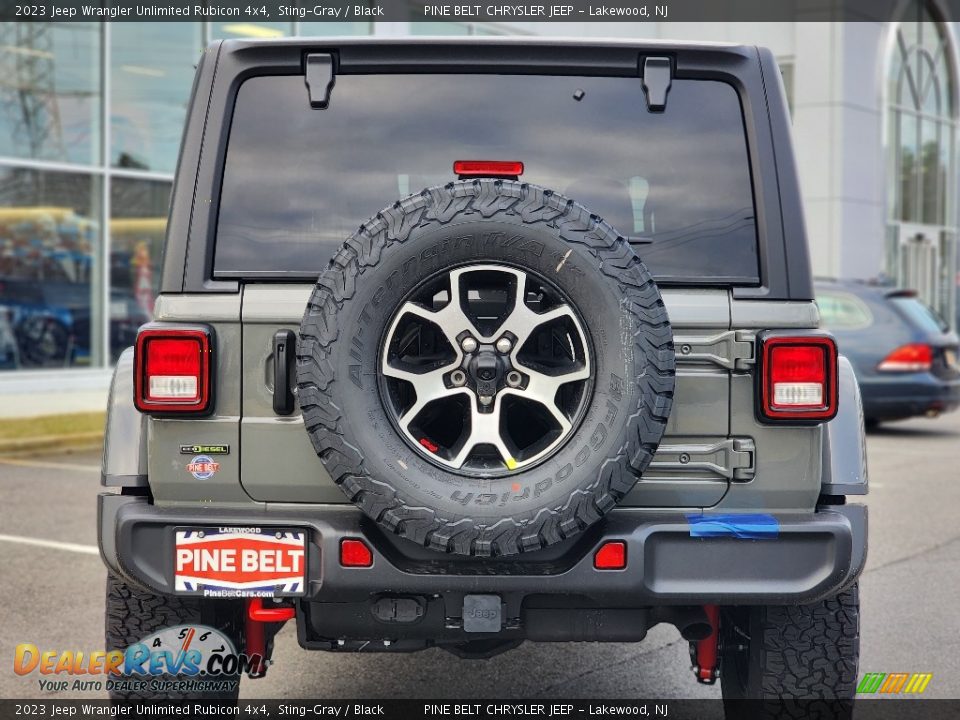 2023 Jeep Wrangler Unlimited Rubicon 4x4 Sting-Gray / Black Photo #6