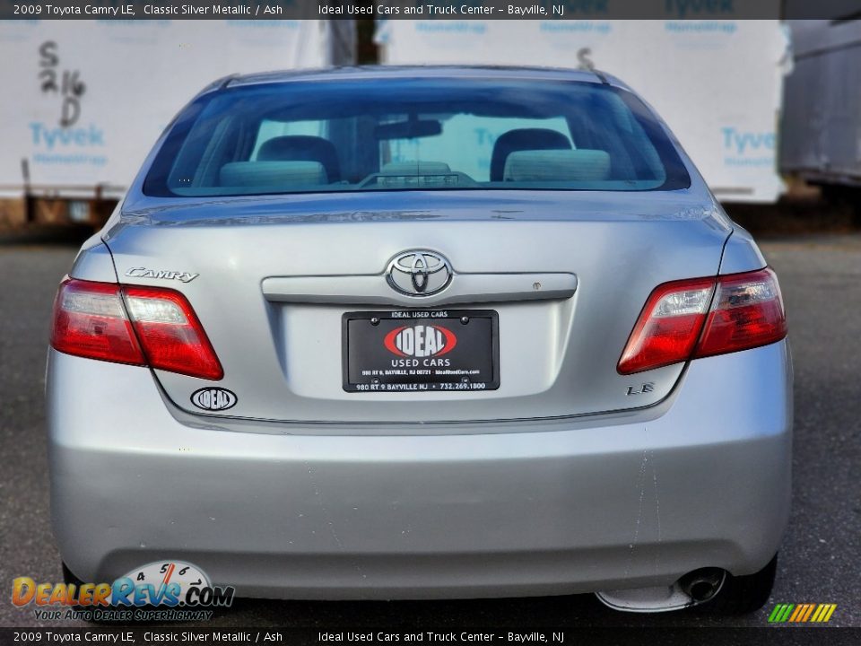 2009 Toyota Camry LE Classic Silver Metallic / Ash Photo #5