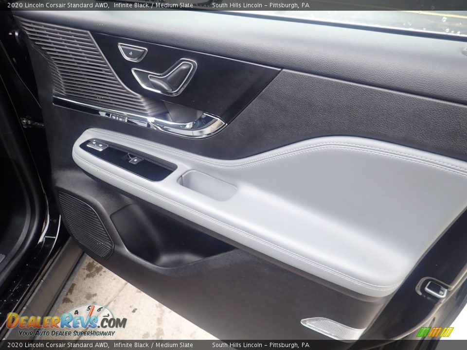 Door Panel of 2020 Lincoln Corsair Standard AWD Photo #13