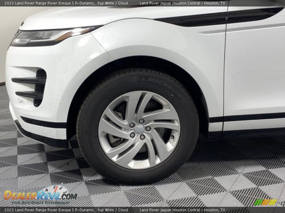 2023 Land Rover Range Rover Evoque S R-Dynamic Wheel Photo #9