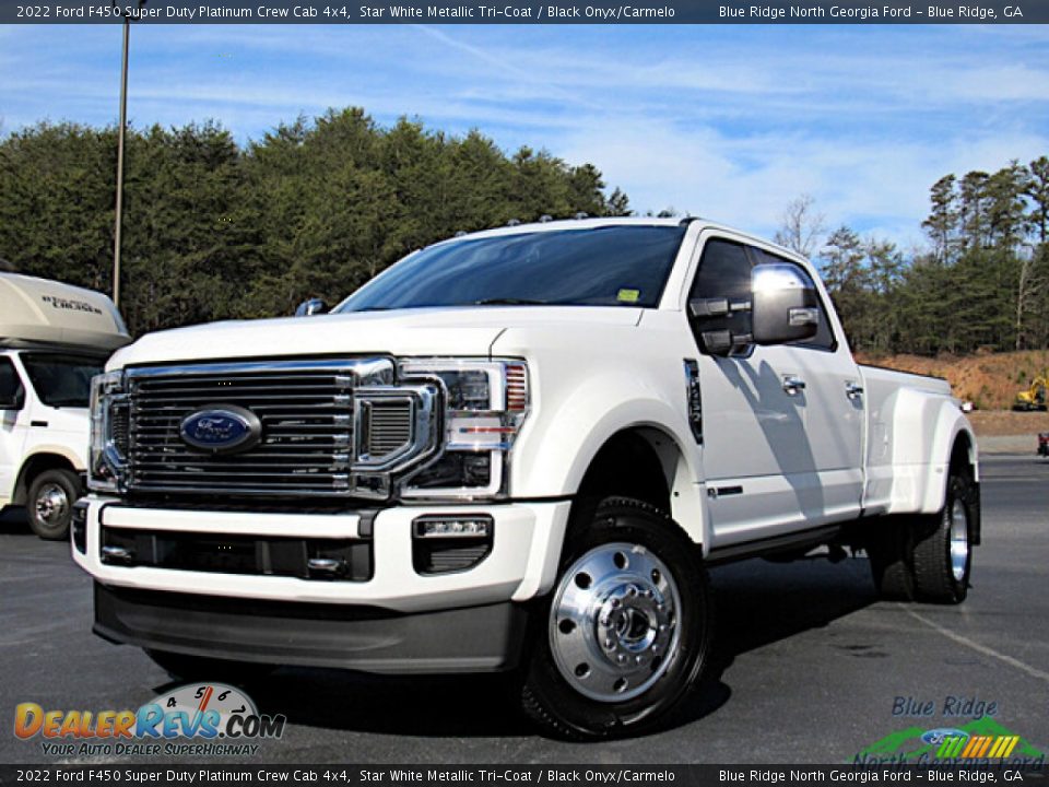 Front 3/4 View of 2022 Ford F450 Super Duty Platinum Crew Cab 4x4 Photo #1