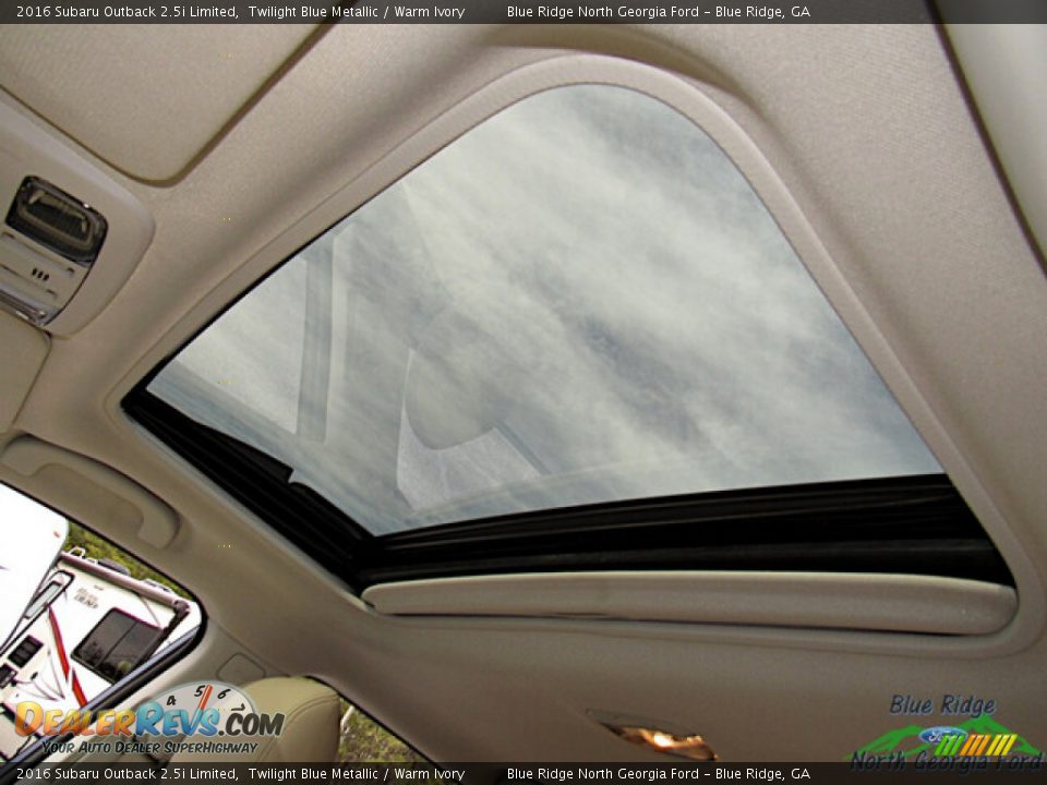 Sunroof of 2016 Subaru Outback 2.5i Limited Photo #22