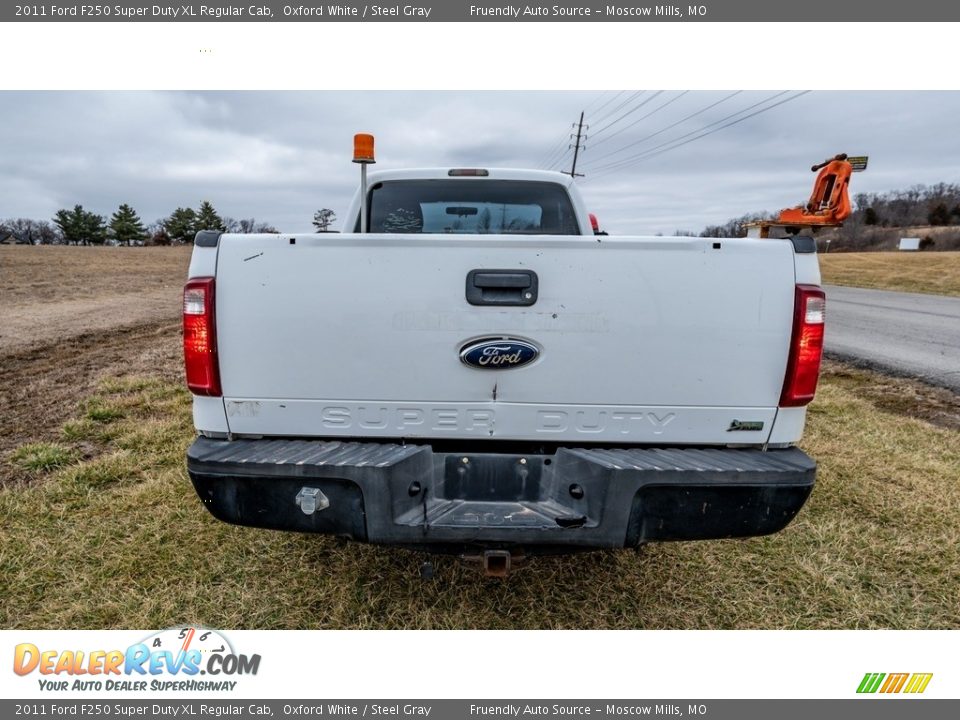 2011 Ford F250 Super Duty XL Regular Cab Oxford White / Steel Gray Photo #5