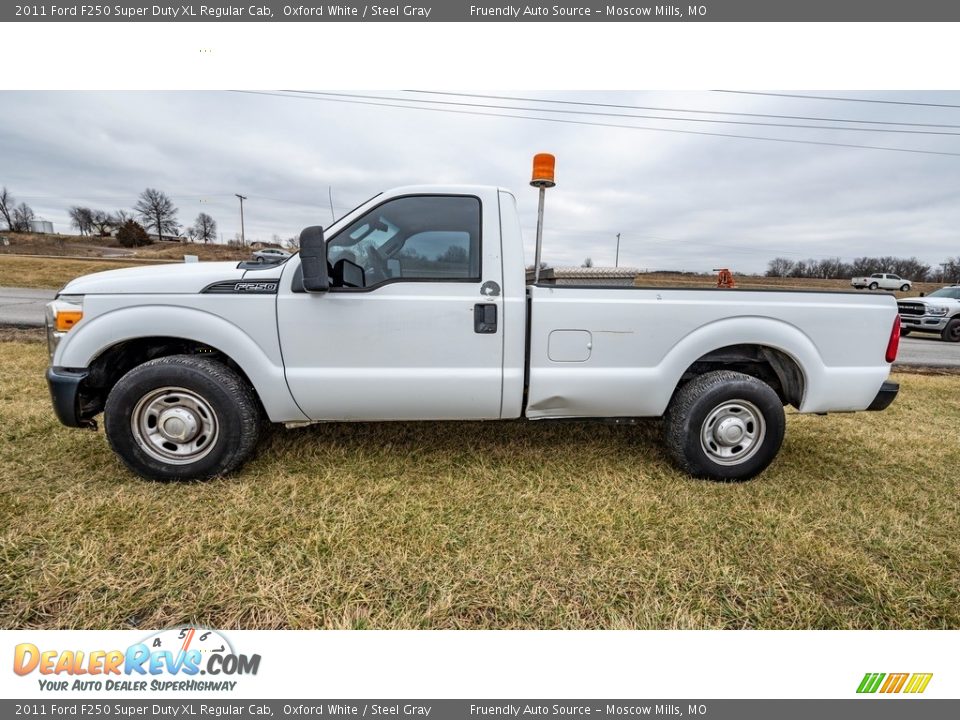 2011 Ford F250 Super Duty XL Regular Cab Oxford White / Steel Gray Photo #7