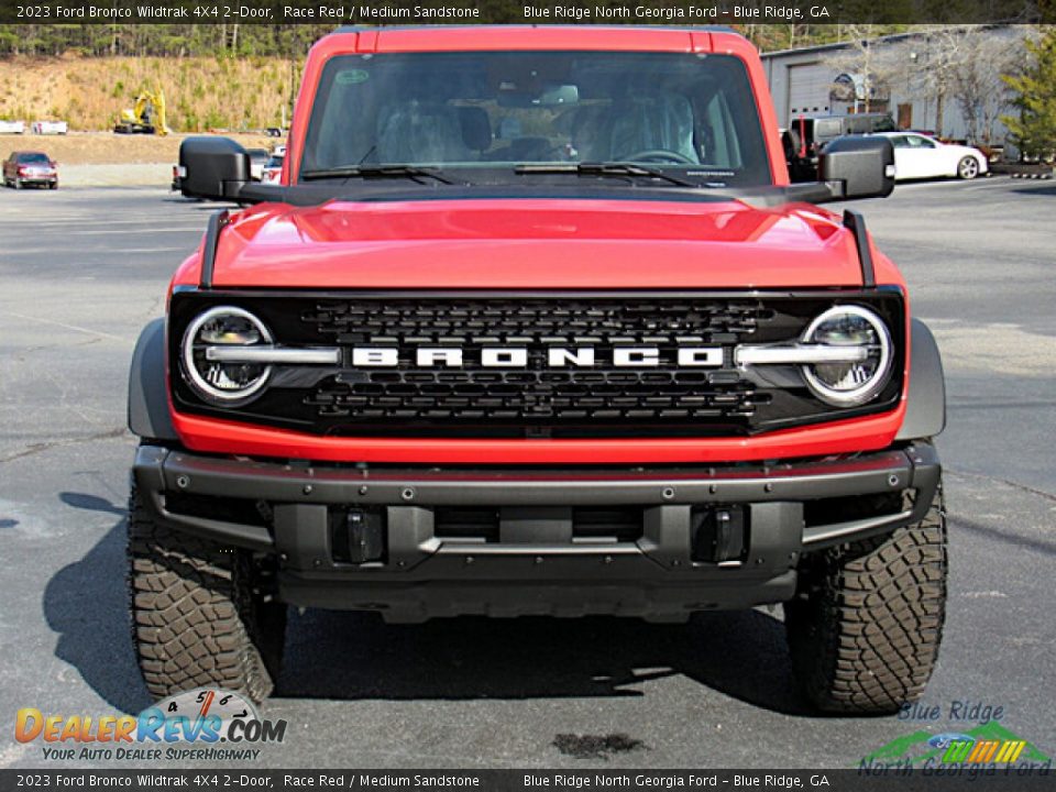 2023 Ford Bronco Wildtrak 4X4 2-Door Race Red / Medium Sandstone Photo #8