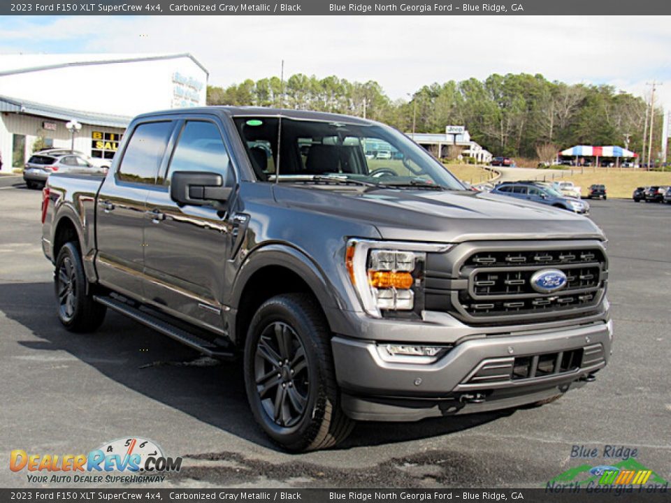 Front 3/4 View of 2023 Ford F150 XLT SuperCrew 4x4 Photo #7