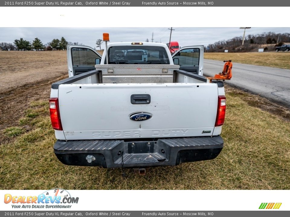 2011 Ford F250 Super Duty XL Regular Cab Oxford White / Steel Gray Photo #20