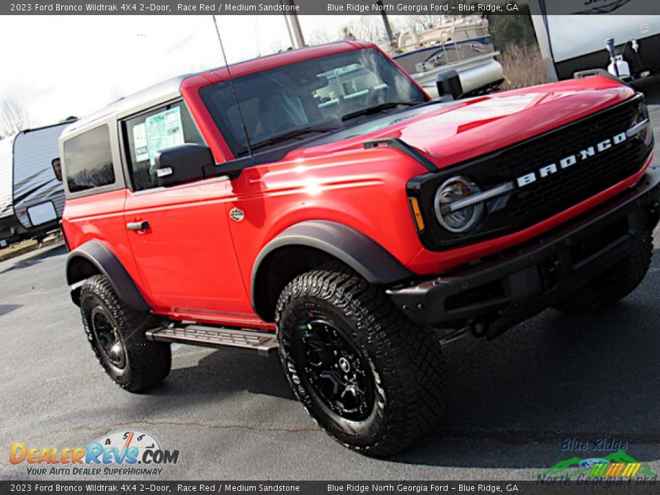 2023 Ford Bronco Wildtrak 4X4 2-Door Race Red / Medium Sandstone Photo #24