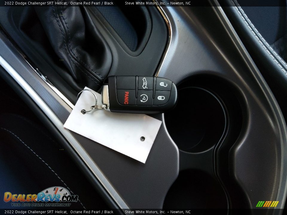Keys of 2022 Dodge Challenger SRT Hellcat Photo #29