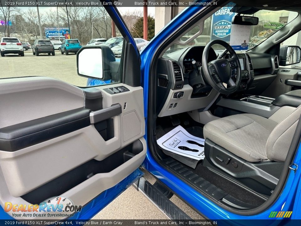 2019 Ford F150 XLT SuperCrew 4x4 Velocity Blue / Earth Gray Photo #2