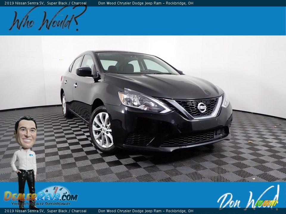 2019 Nissan Sentra SV Super Black / Charcoal Photo #1