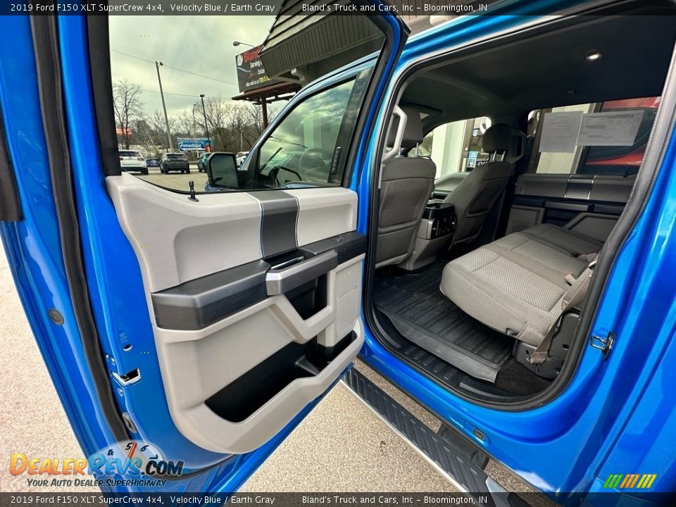 2019 Ford F150 XLT SuperCrew 4x4 Velocity Blue / Earth Gray Photo #36