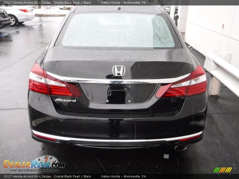 2017 Honda Accord EX-L Sedan Crystal Black Pearl / Black Photo #8