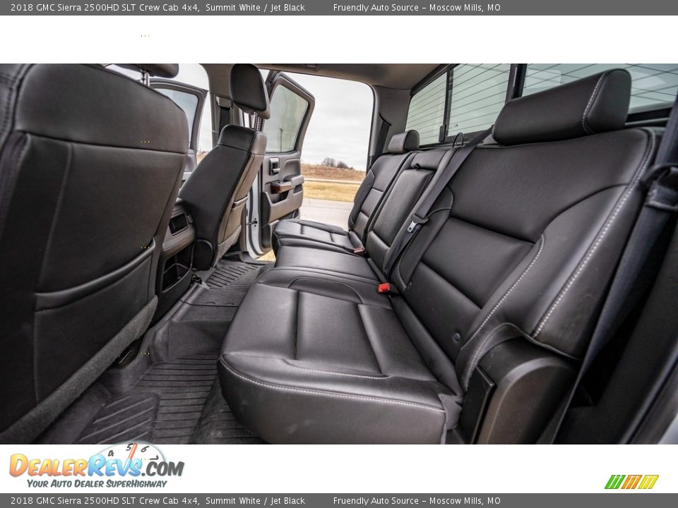 Rear Seat of 2018 GMC Sierra 2500HD SLT Crew Cab 4x4 Photo #19