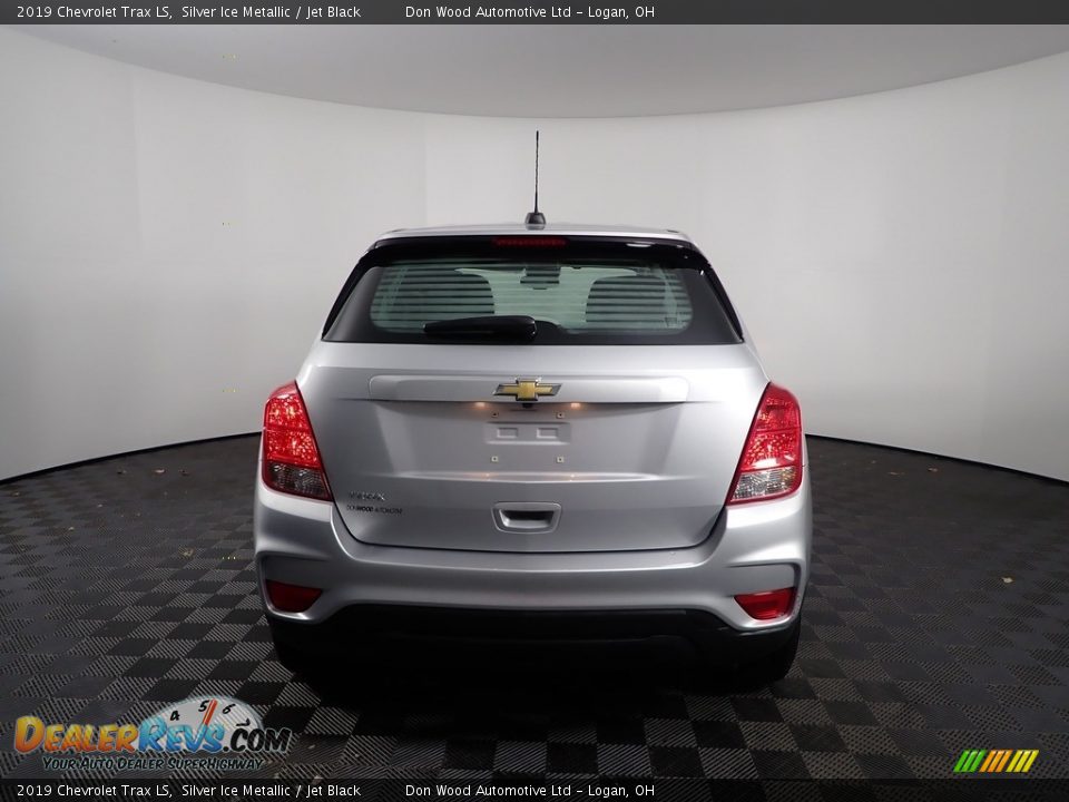 2019 Chevrolet Trax LS Silver Ice Metallic / Jet Black Photo #7