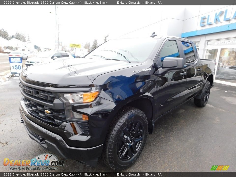 2022 Chevrolet Silverado 1500 Custom Crew Cab 4x4 Black / Jet Black Photo #1