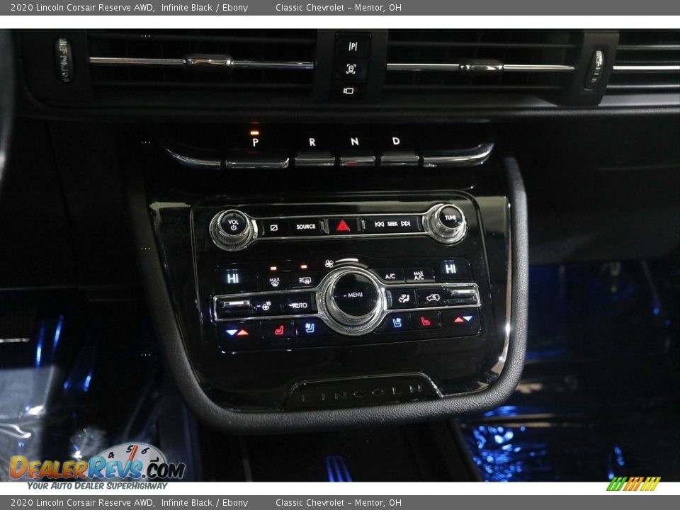Controls of 2020 Lincoln Corsair Reserve AWD Photo #14