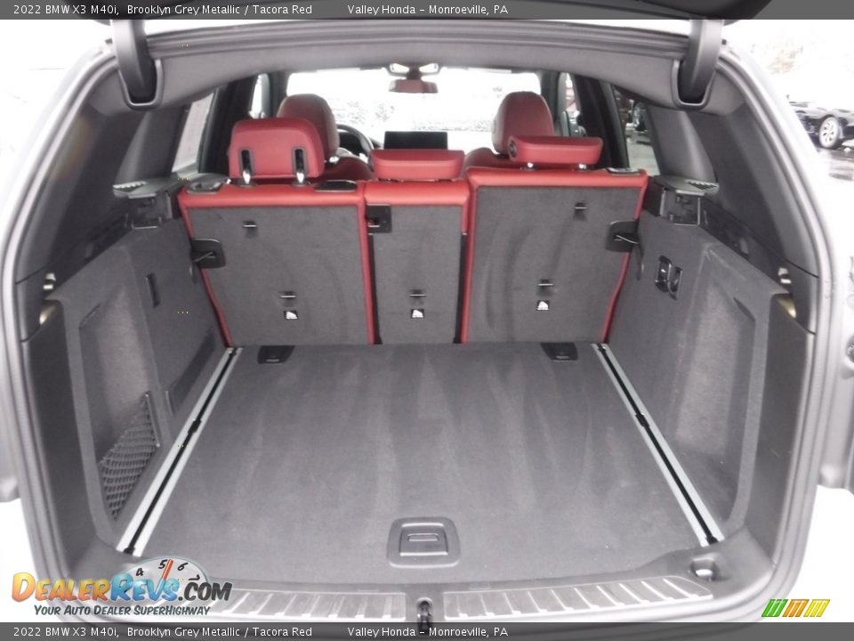 2022 BMW X3 M40i Trunk Photo #30