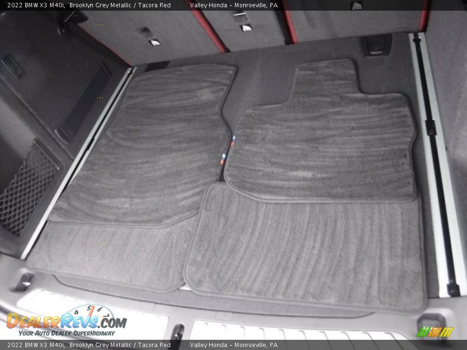 2022 BMW X3 M40i Trunk Photo #32