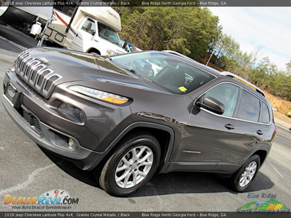 2018 Jeep Cherokee Latitude Plus 4x4 Granite Crystal Metallic / Black Photo #25