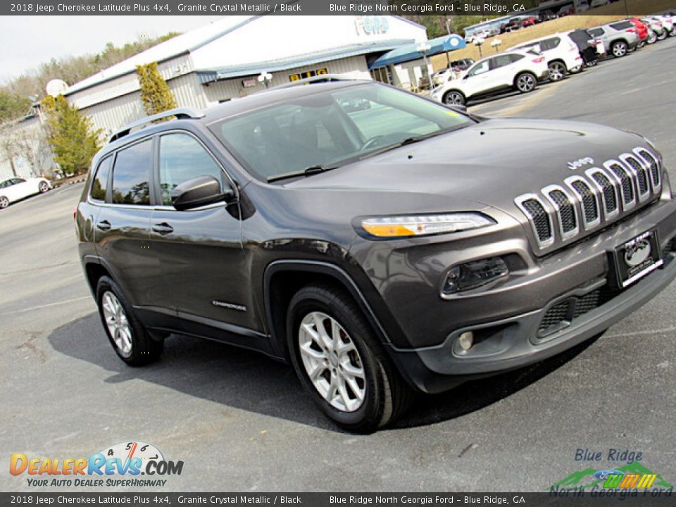 2018 Jeep Cherokee Latitude Plus 4x4 Granite Crystal Metallic / Black Photo #26