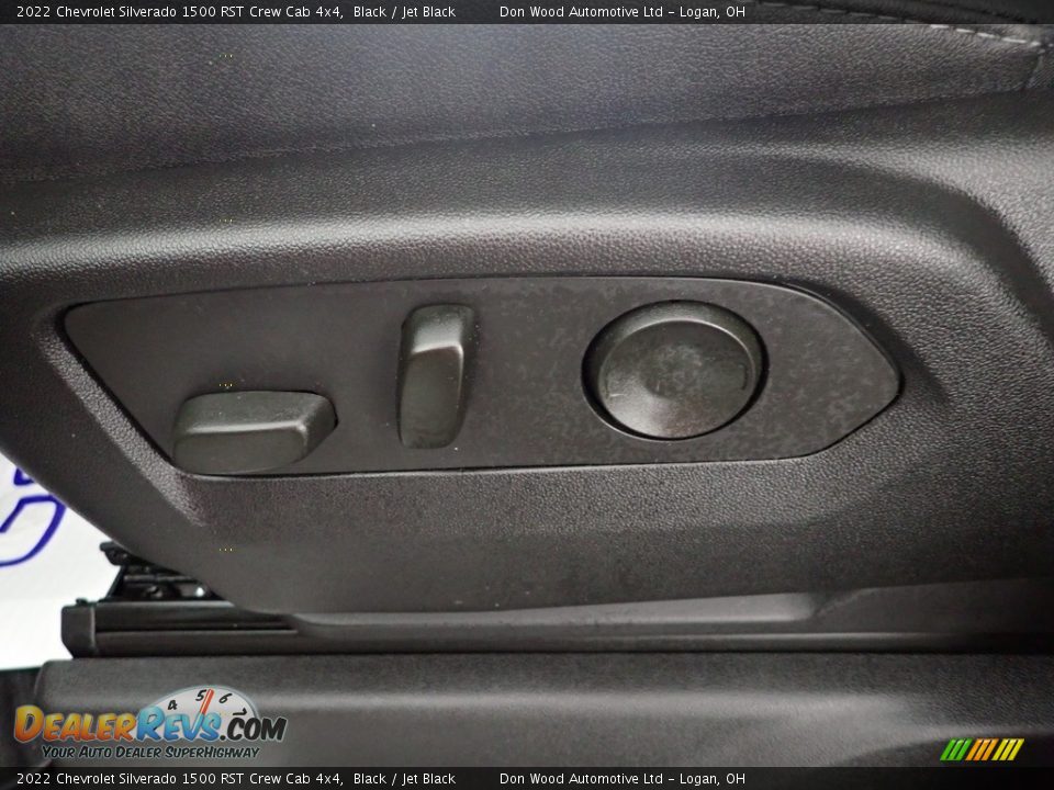 2022 Chevrolet Silverado 1500 RST Crew Cab 4x4 Black / Jet Black Photo #13