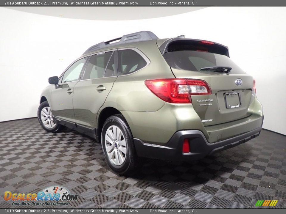 2019 Subaru Outback 2.5i Premium Wilderness Green Metallic / Warm Ivory Photo #9