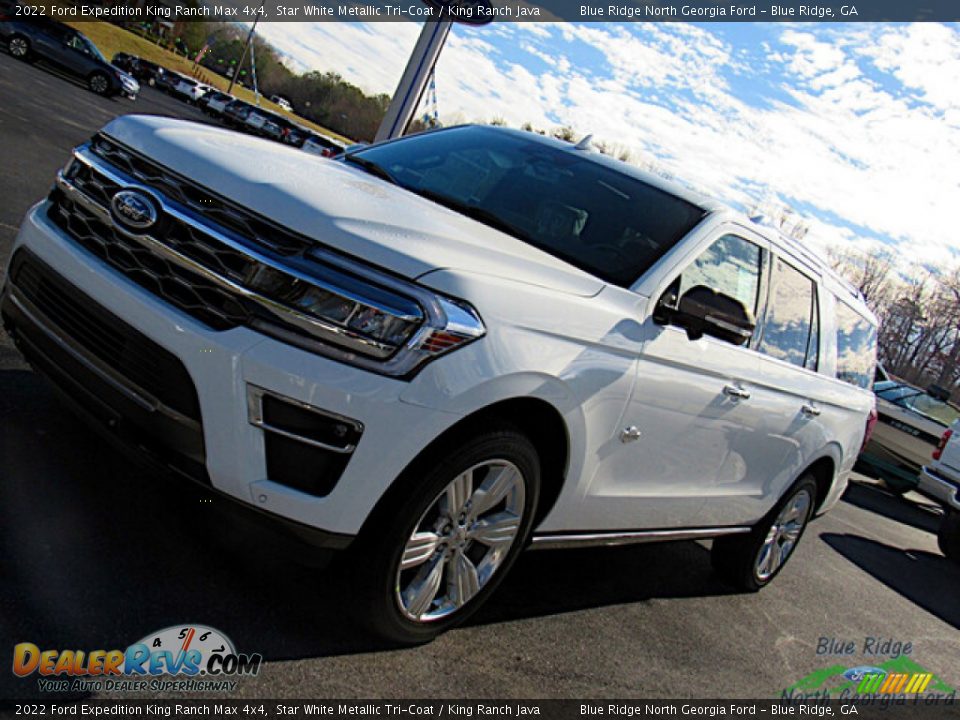 2022 Ford Expedition King Ranch Max 4x4 Star White Metallic Tri-Coat / King Ranch Java Photo #28