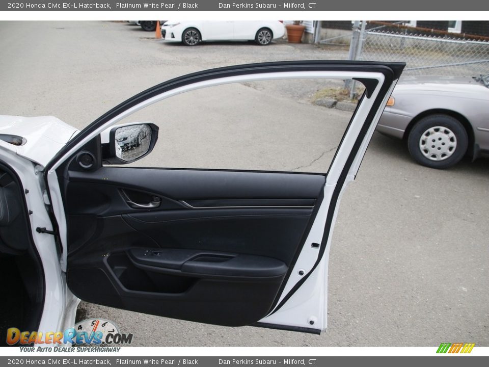 2020 Honda Civic EX-L Hatchback Platinum White Pearl / Black Photo #17