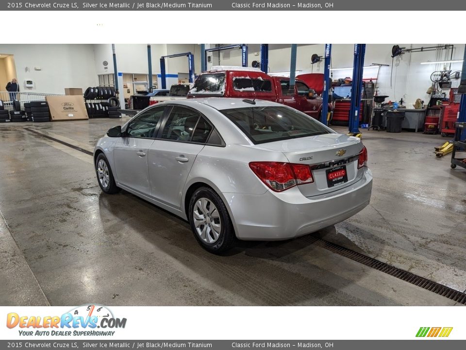 2015 Chevrolet Cruze LS Silver Ice Metallic / Jet Black/Medium Titanium Photo #3
