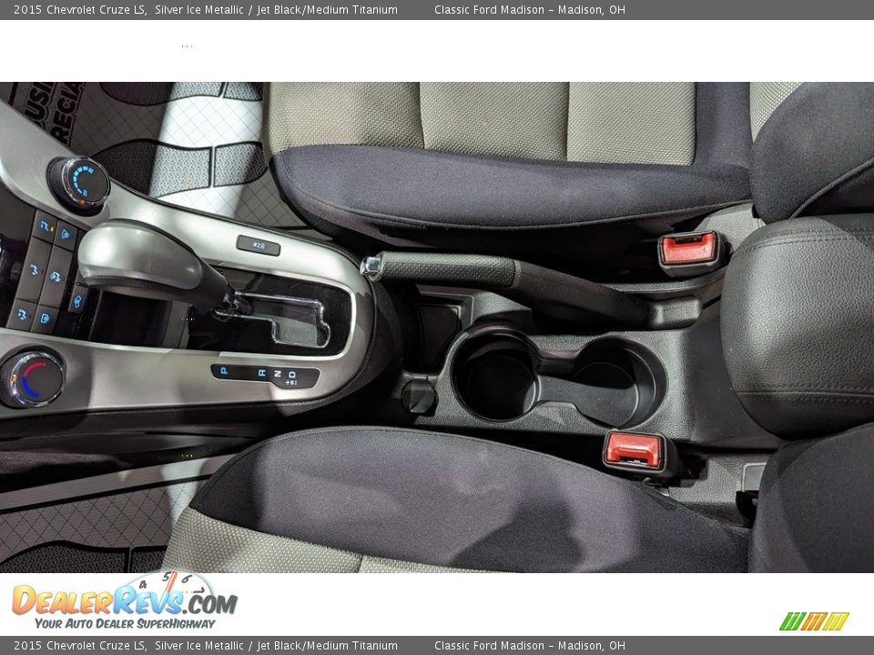 2015 Chevrolet Cruze LS Silver Ice Metallic / Jet Black/Medium Titanium Photo #13