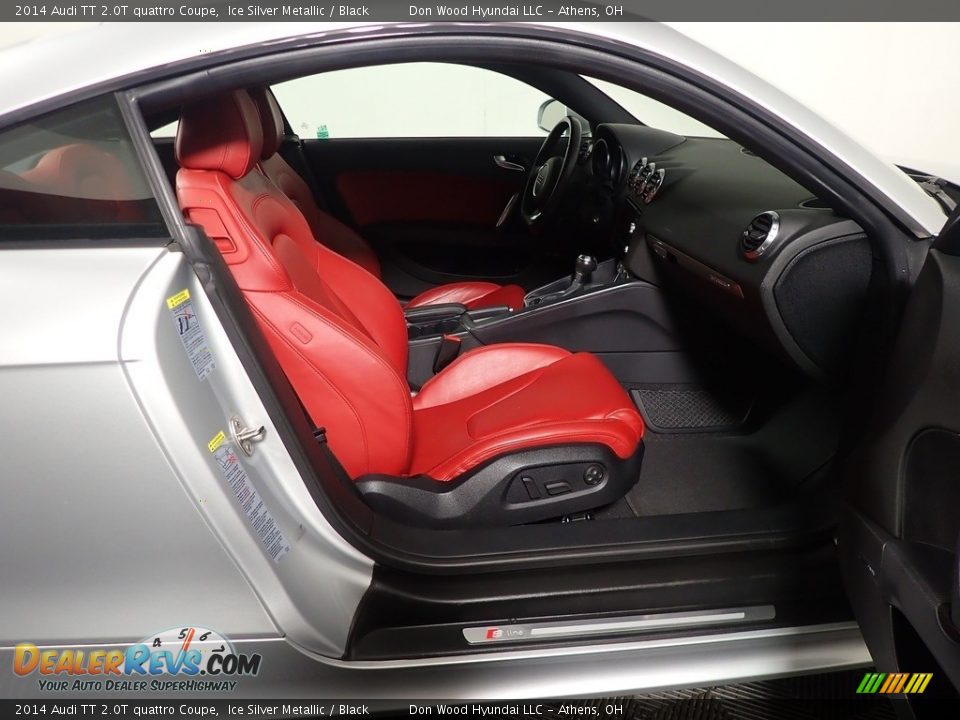 Front Seat of 2014 Audi TT 2.0T quattro Coupe Photo #31