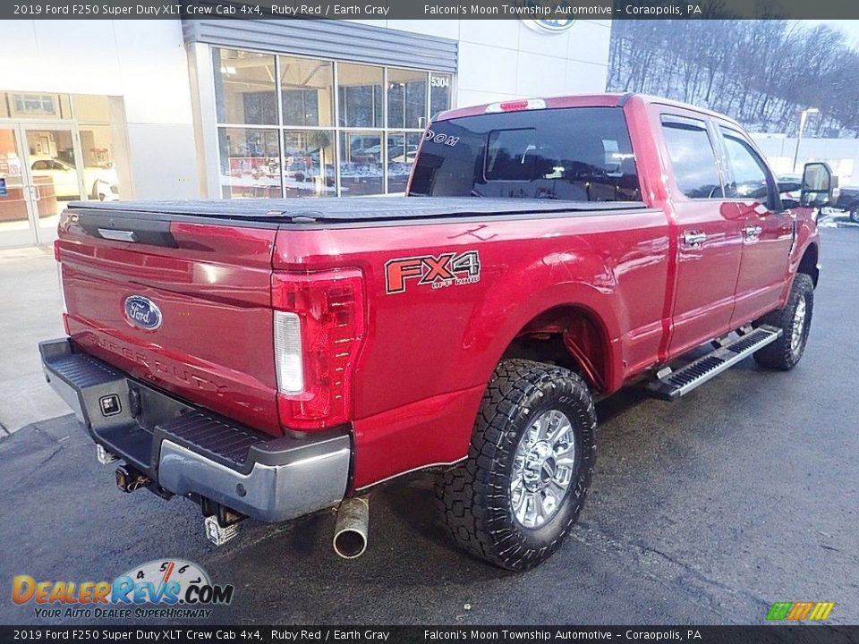 2019 Ford F250 Super Duty XLT Crew Cab 4x4 Ruby Red / Earth Gray Photo #2