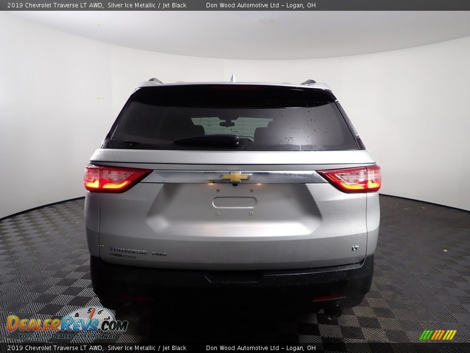 2019 Chevrolet Traverse LT AWD Silver Ice Metallic / Jet Black Photo #8