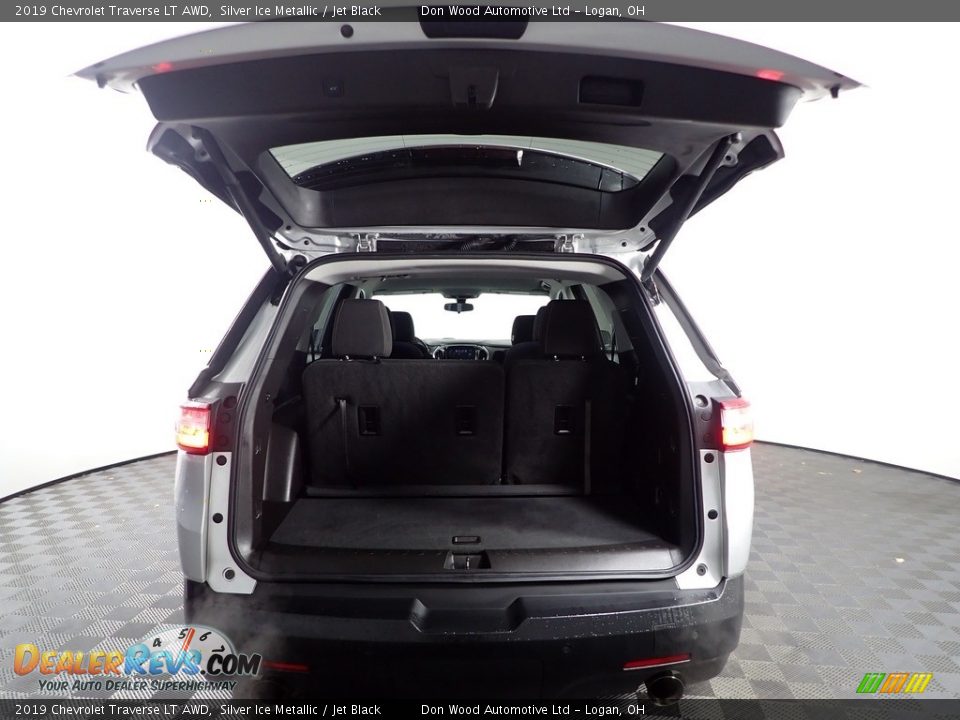2019 Chevrolet Traverse LT AWD Silver Ice Metallic / Jet Black Photo #9