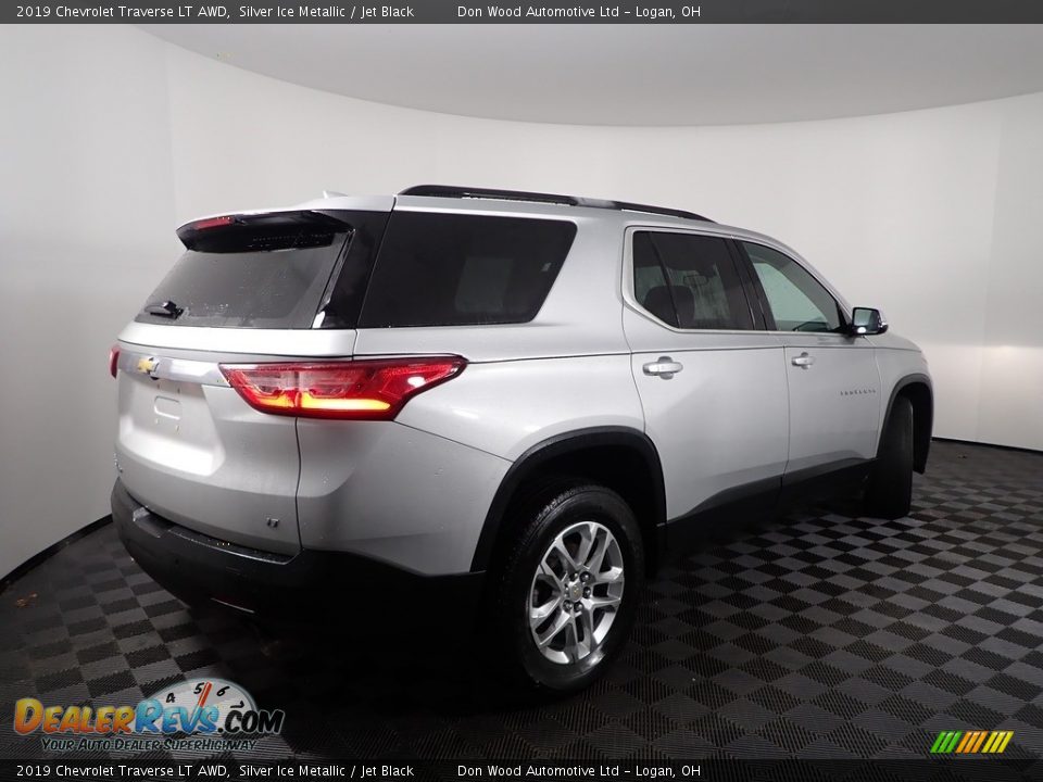 2019 Chevrolet Traverse LT AWD Silver Ice Metallic / Jet Black Photo #11
