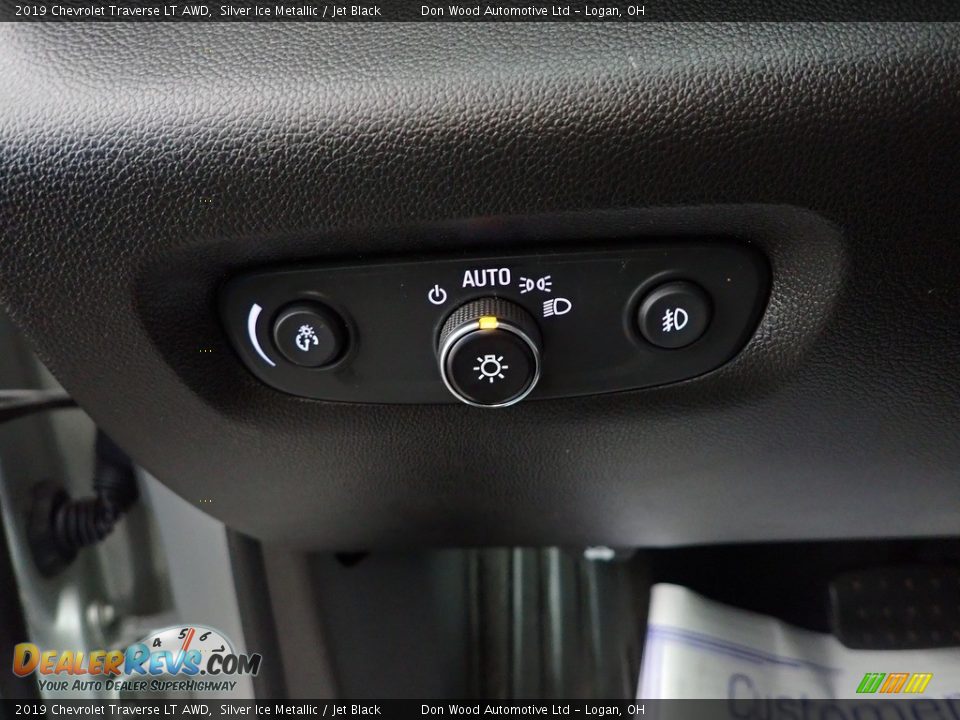 2019 Chevrolet Traverse LT AWD Silver Ice Metallic / Jet Black Photo #16
