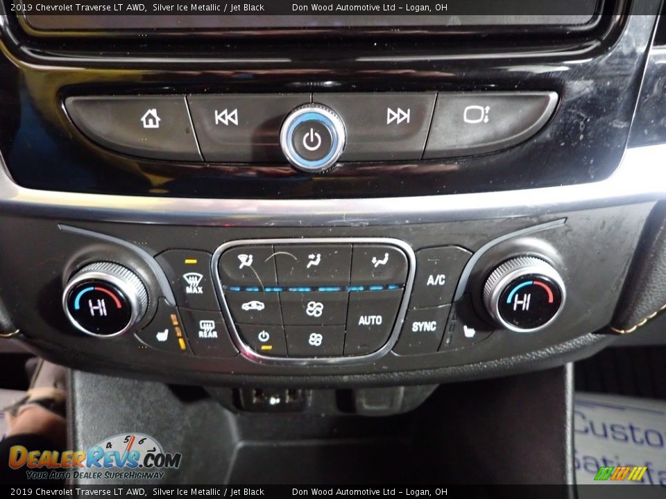 2019 Chevrolet Traverse LT AWD Silver Ice Metallic / Jet Black Photo #19